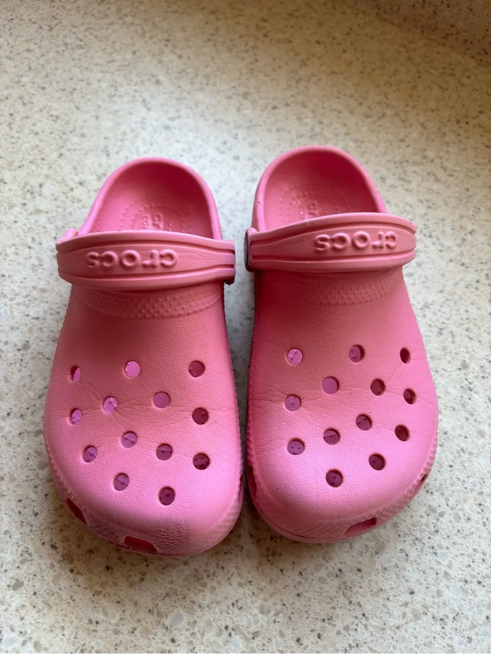 CROCS - Kids Pink Classic Croc Clogs - Slip-On Shoes w/ Heal Strap Girl Size 12